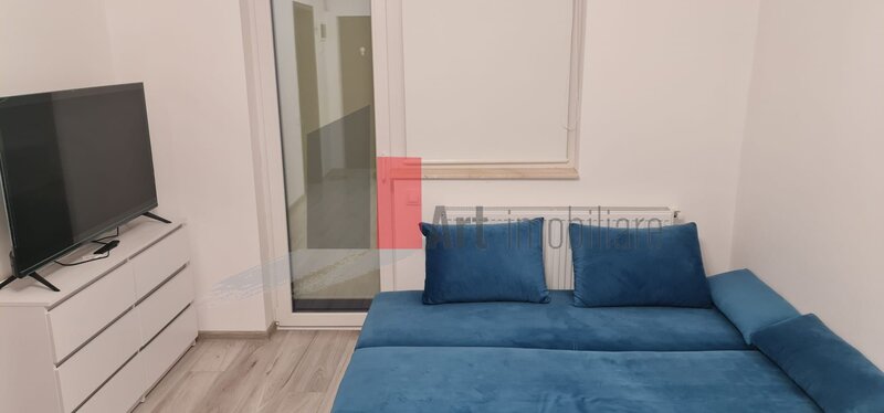 Aparatorii Patriei- Garsoniera de inchiriat- cu centrala